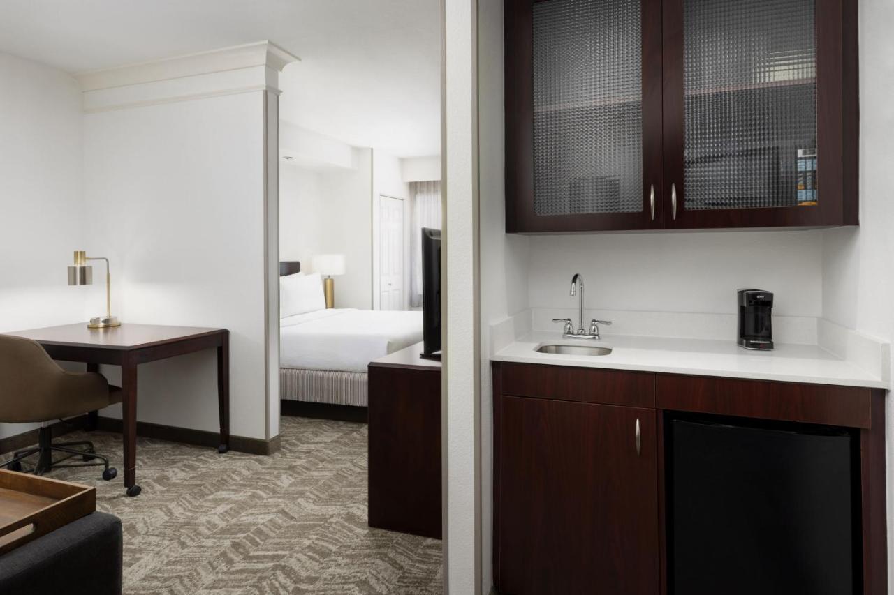 Springhill Suites Fresno Esterno foto