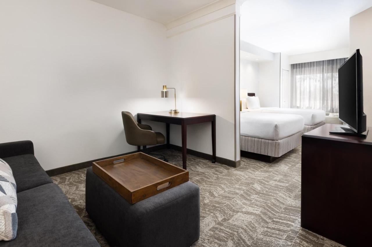 Springhill Suites Fresno Esterno foto