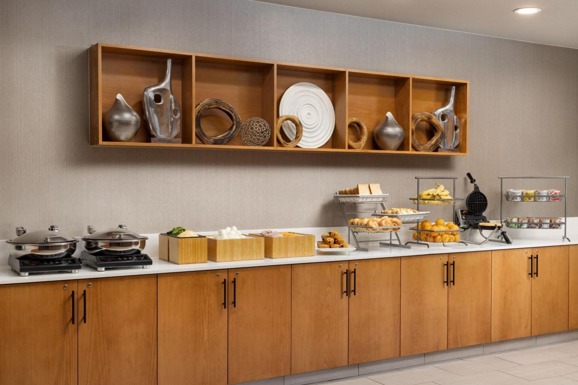 Springhill Suites Fresno Esterno foto