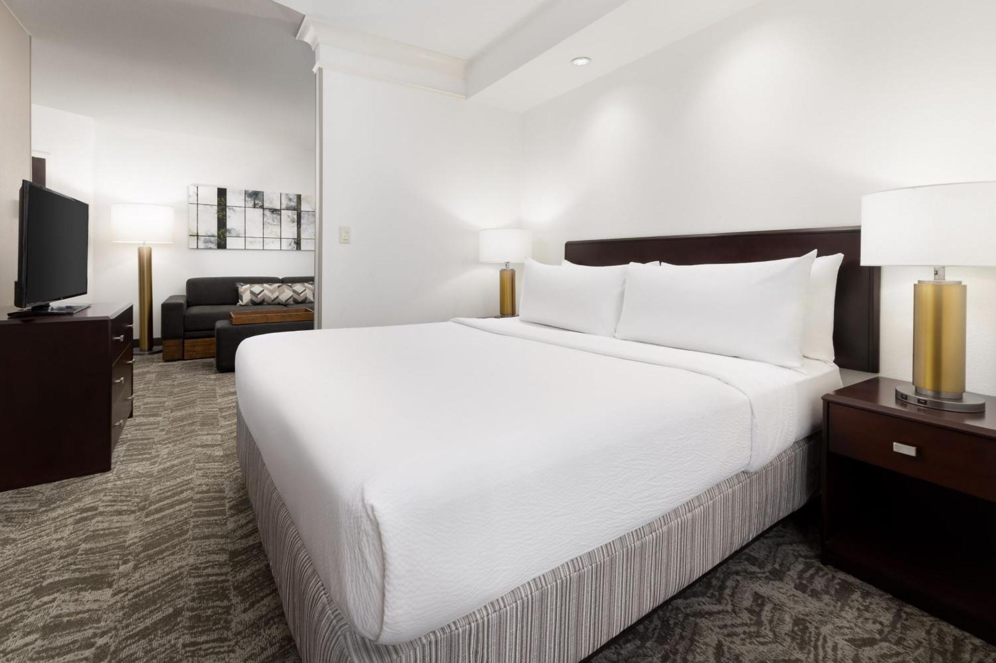 Springhill Suites Fresno Esterno foto