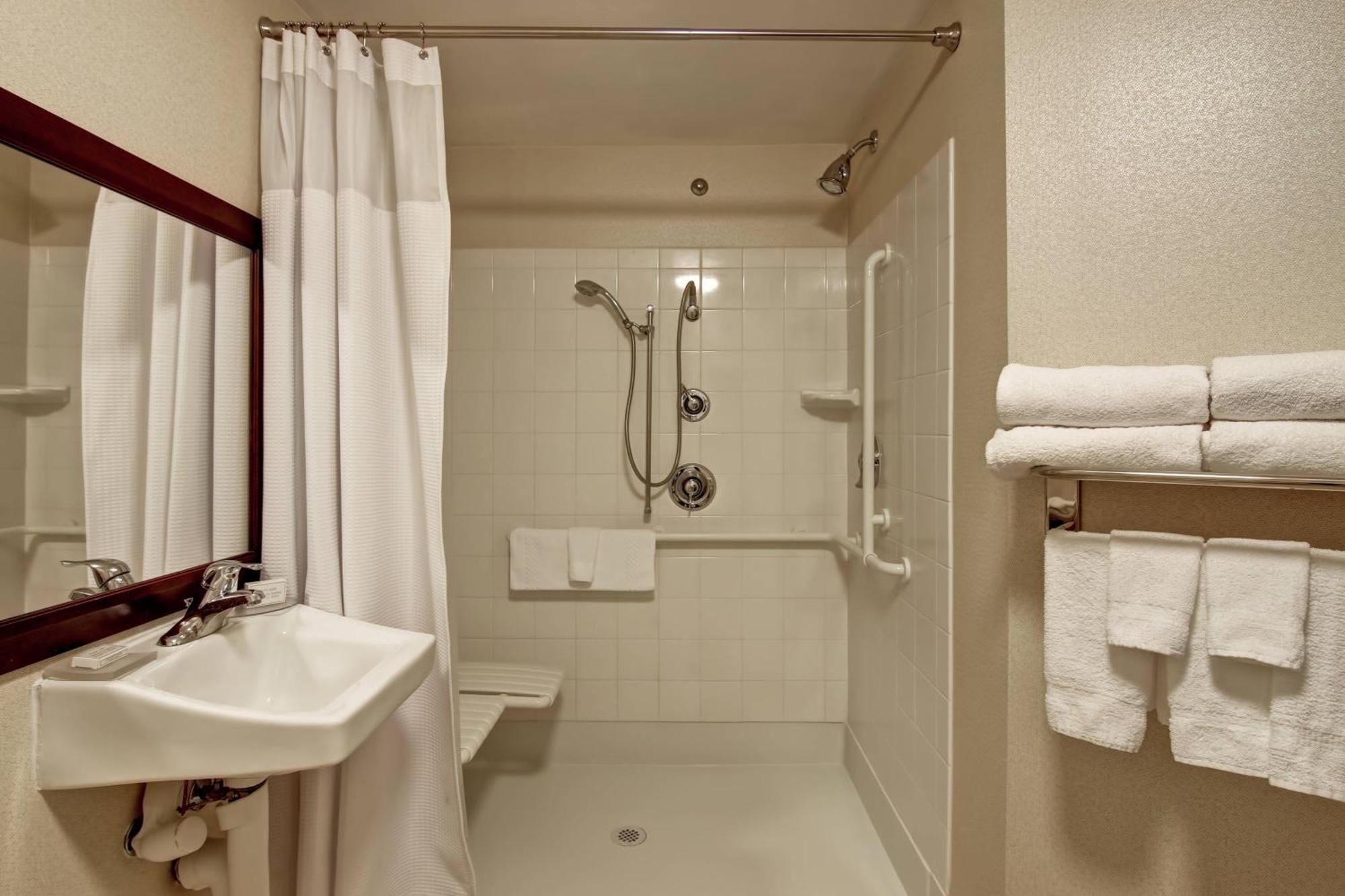 Springhill Suites Fresno Esterno foto