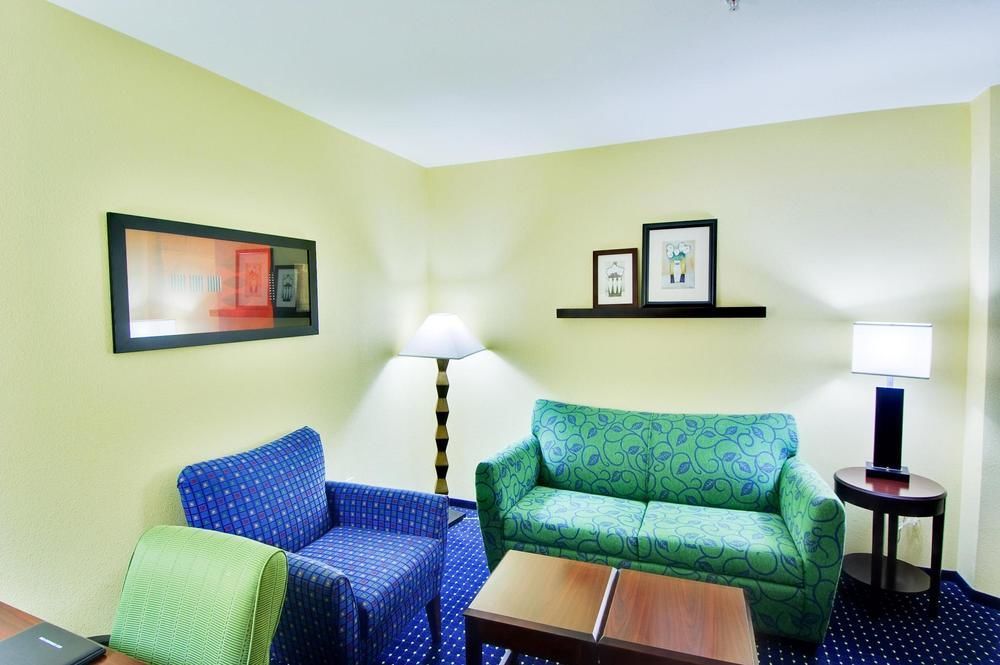 Springhill Suites Fresno Esterno foto